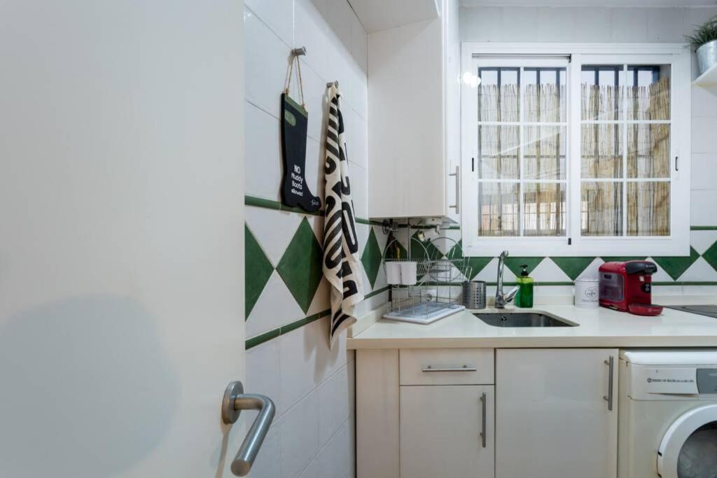 Pretty Duplex In Bohemian District-City Center Seville Exterior photo